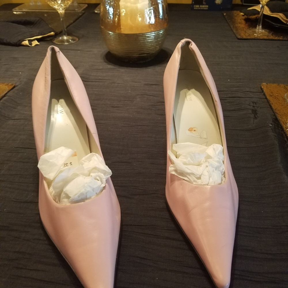 SHOES